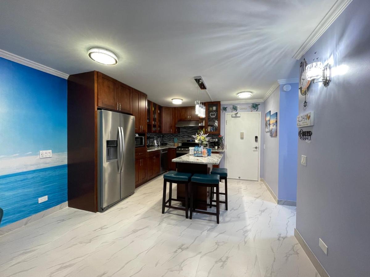 Amazing Waikiki Beach Condo 2Bed2Bath+Free Parking Honolulu Eksteriør billede